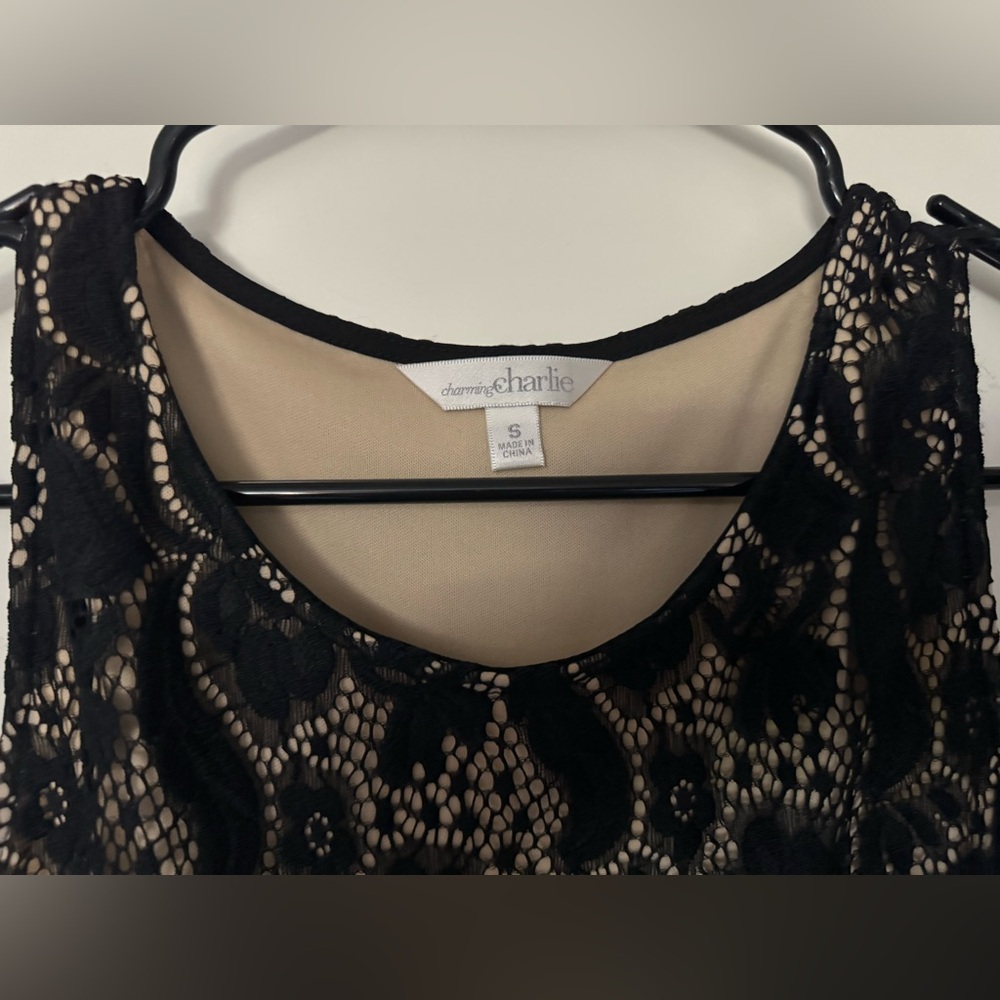 Black Lace Dress - Picture 3 of 4